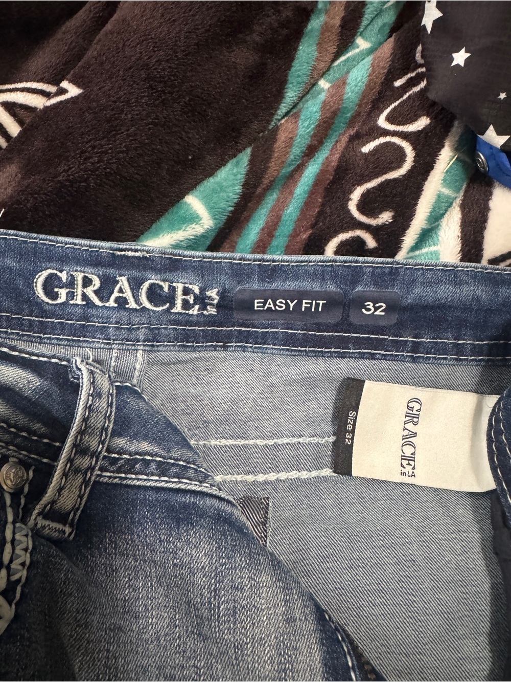 Grace in LA Light Blue Embroidered Boot Cut Jeans 32x34 - Picture 5 of 6